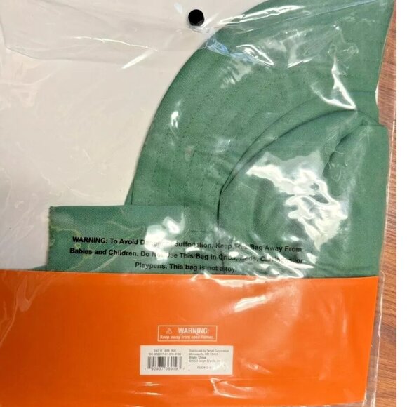 Mens Womens Hyde and Eek SCOUT Halloween Costume Kit Boy Girl Hat Sash patch NIP - Picture 2 of 2